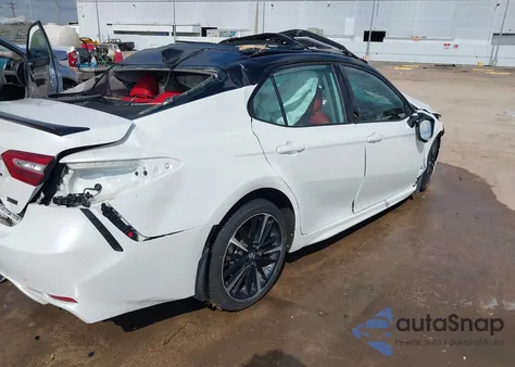 2019 Toyota Camry Xse из США, поврежденный, VIN 4T1B61HK4KU256524